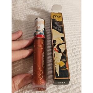 TUZ Enchanted Lip Glaze 01 Bean Paste Liquid Lipstick Gloss Crane Box New